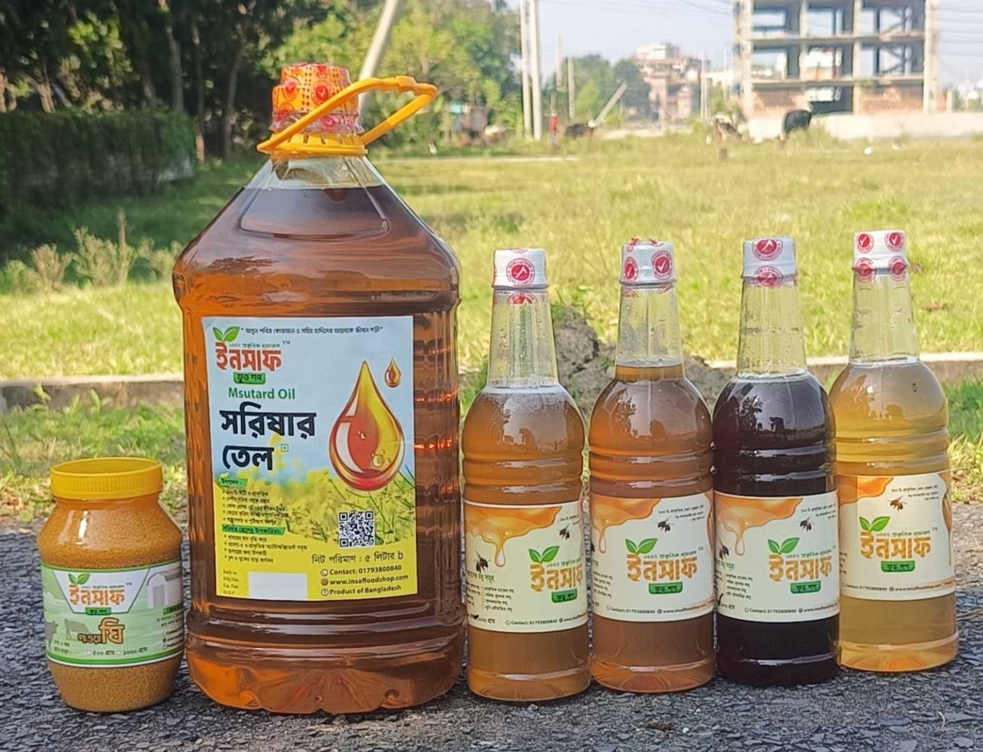 এক,কেজি,ঘি,,৫,লিটার,সরিষার,তেল,,এক,কেজি,কালো,জিরা,ফুলের,মধু,,লিচু,ফুলের,মধু,,বরই,ফুলের,মধু,,পাহাড়ি,মিশ্র,ফুলের,মধু।,